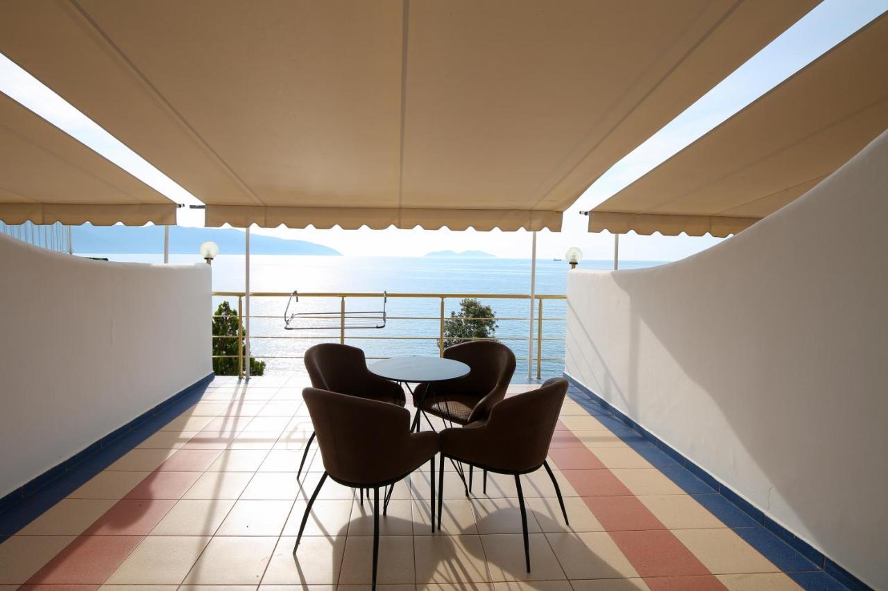 Skyhill Boutique 3* Radhimë